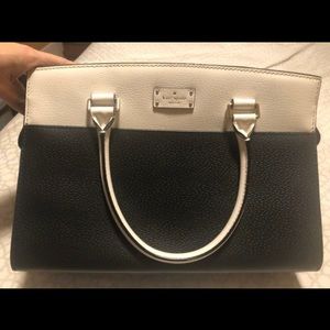 Kate Spade women’s black and white bag